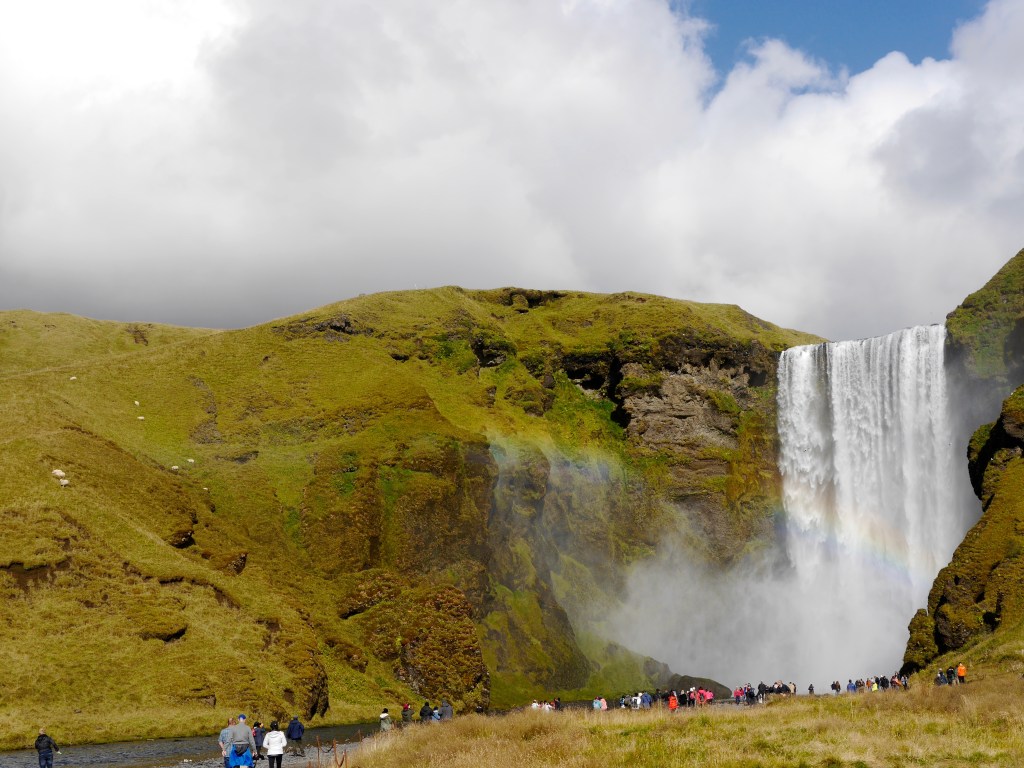 Island 2018 – Südküste, Skogafoss, Heimaey, Hveragerði und&nbsp;Reykjavik